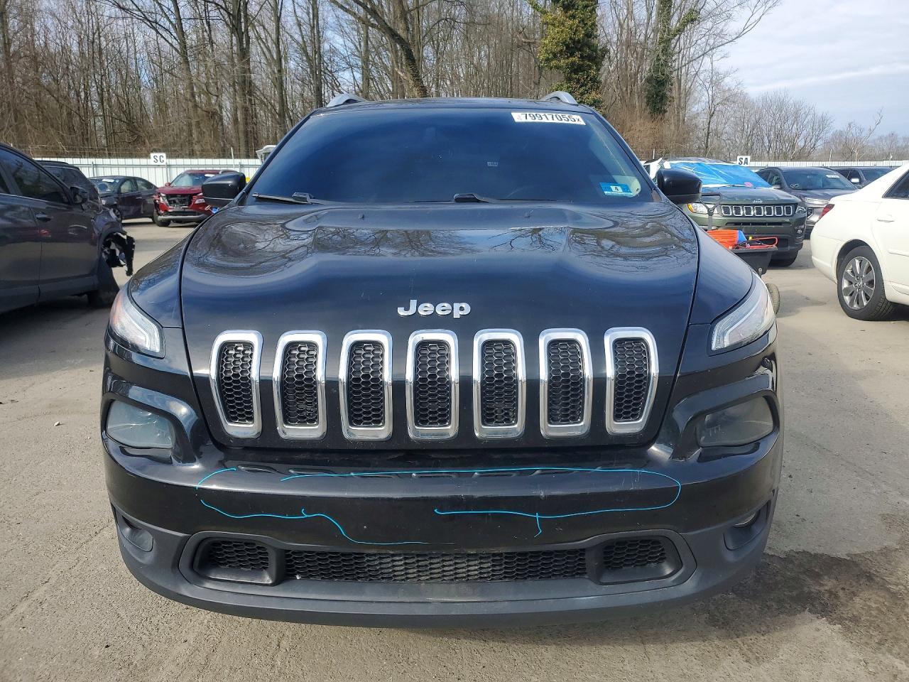 2018 JEEP CHEROKEE photo 9