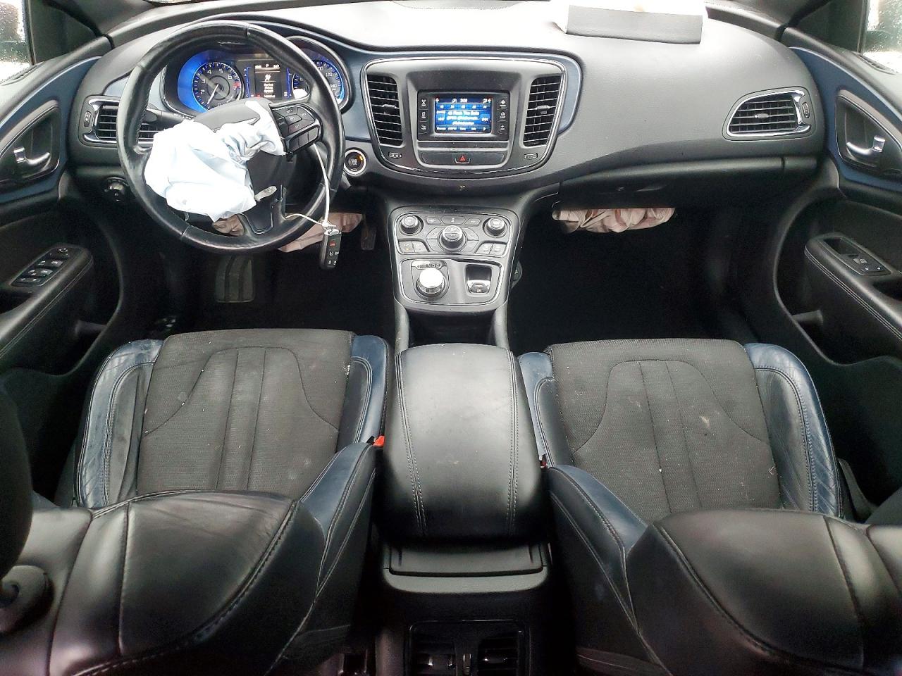 2015 CHRYSLER 200 S photo 15