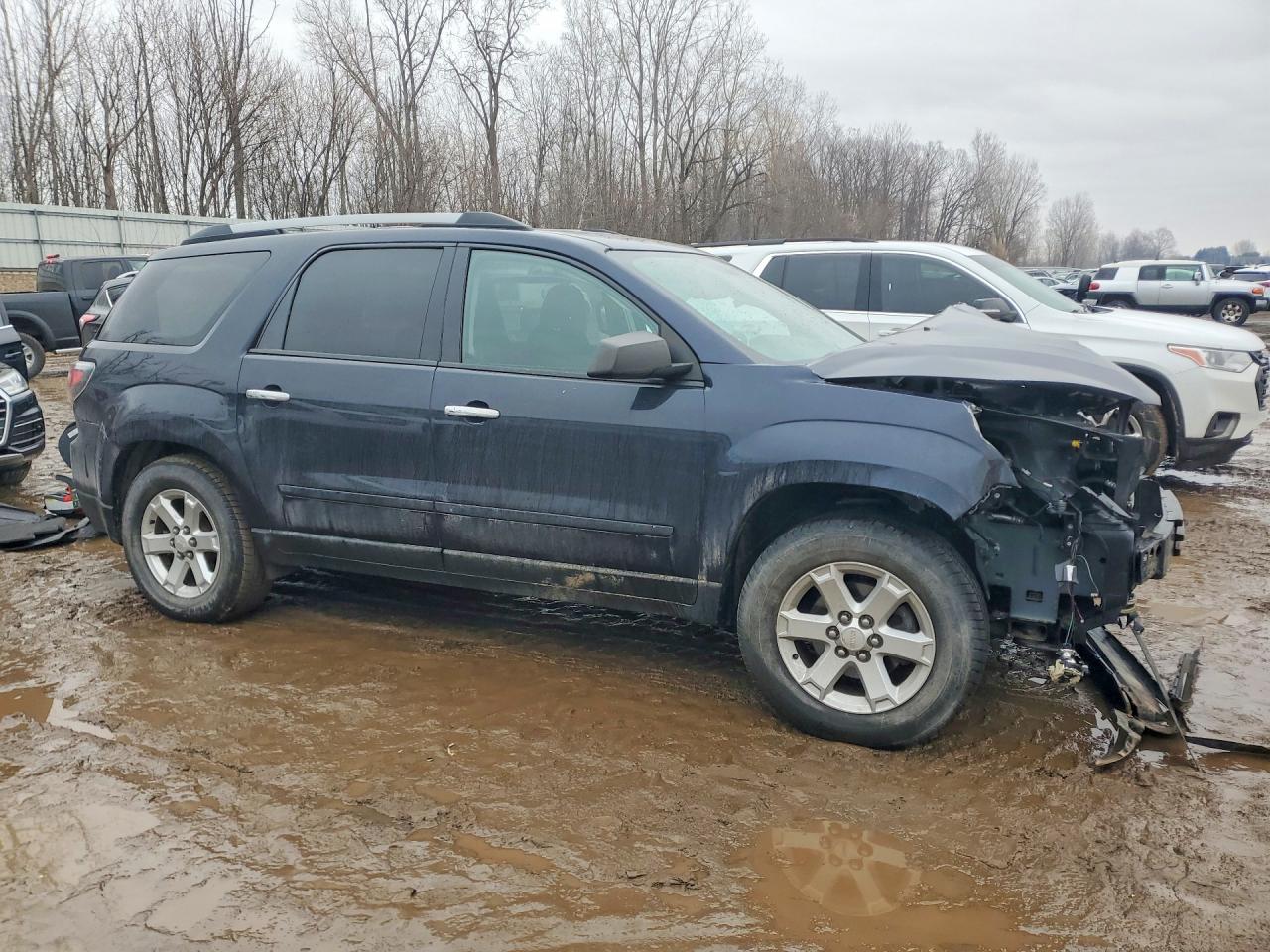 2015 GMC ACADIA SLE photo 4