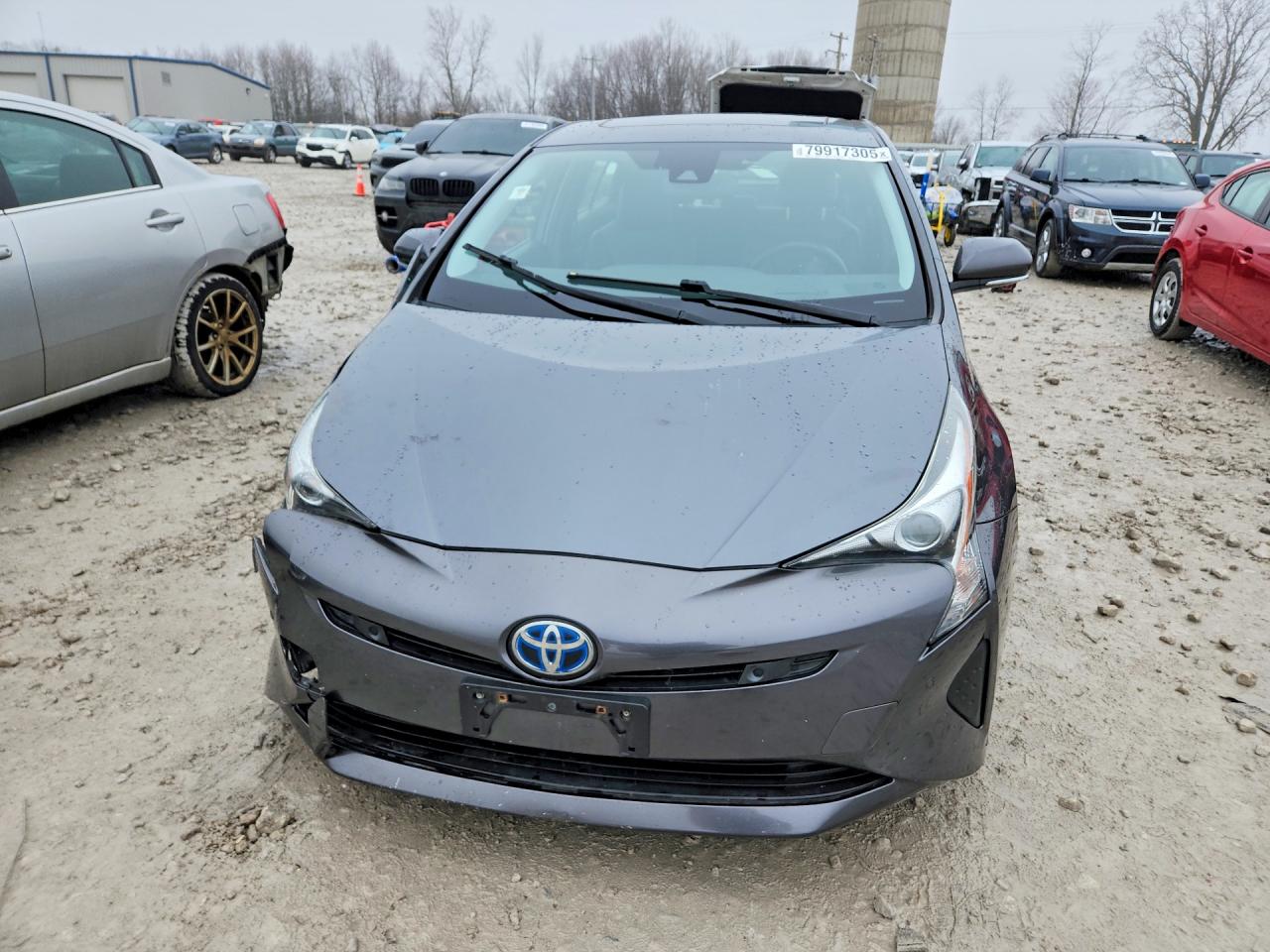 2018 TOYOTA PRIUS FOUR photo 5