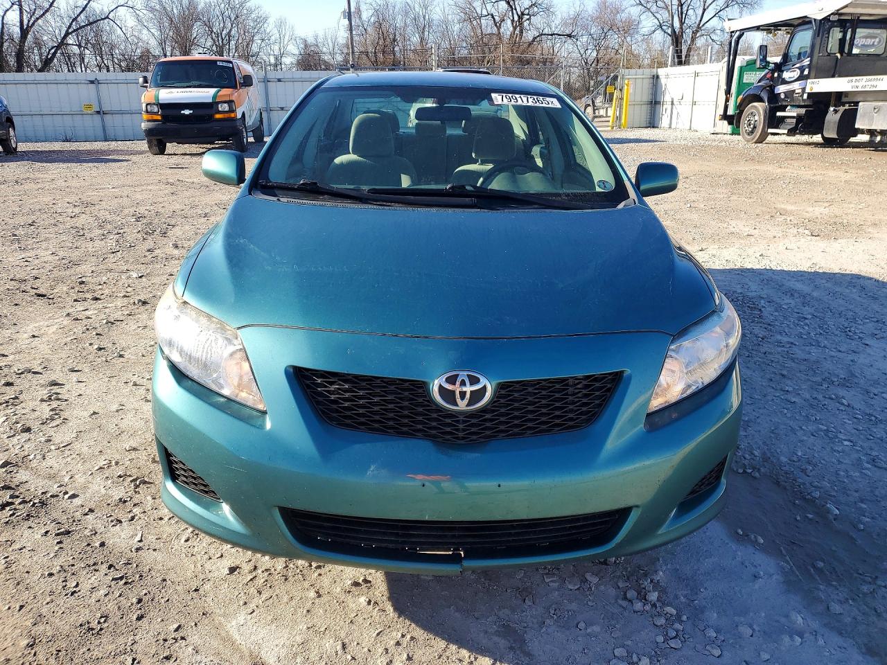2010 TOYOTA COROLLA LE photo 9