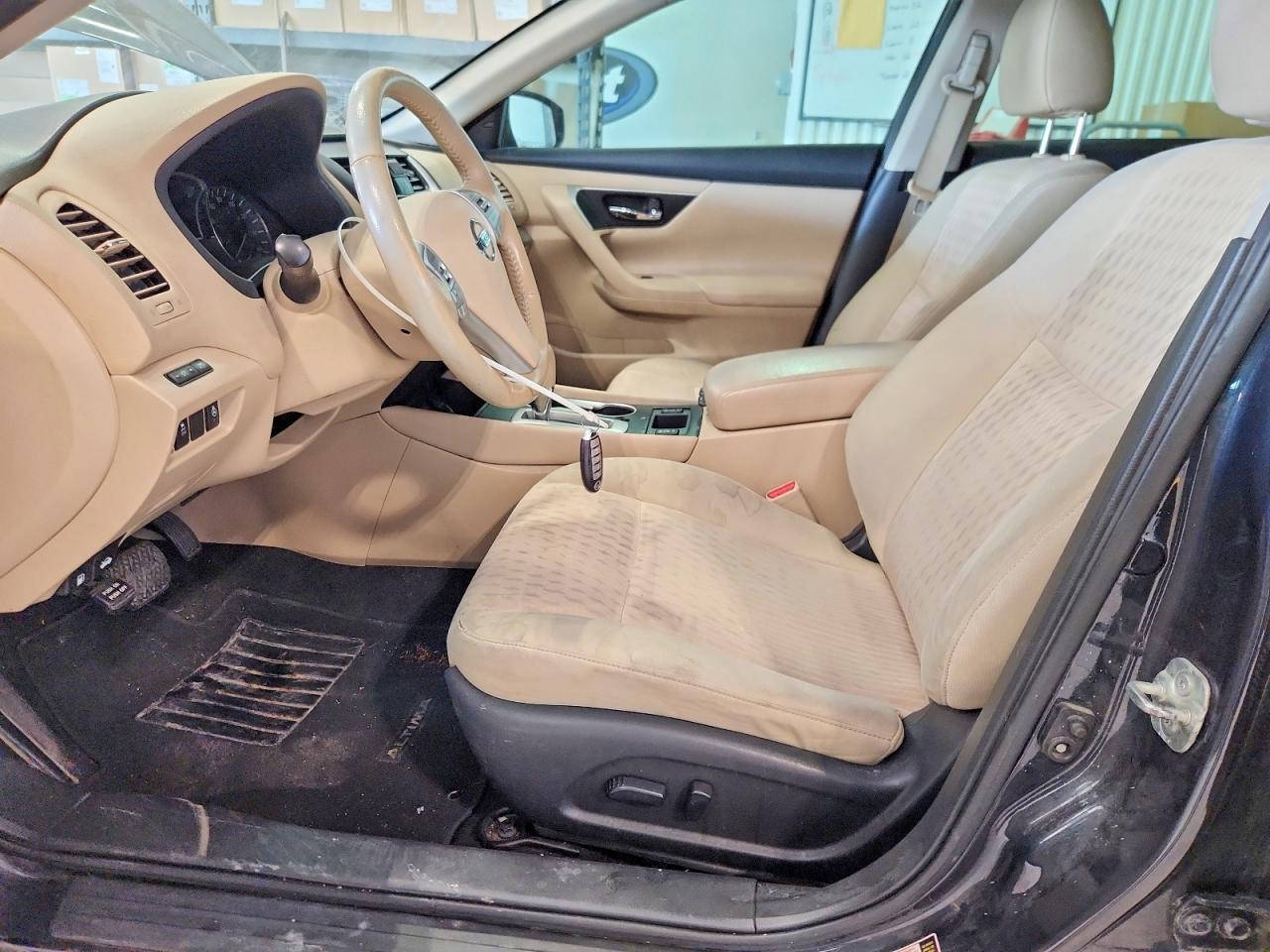 2017 NISSAN ALTIMA 2.5 SV photo 13