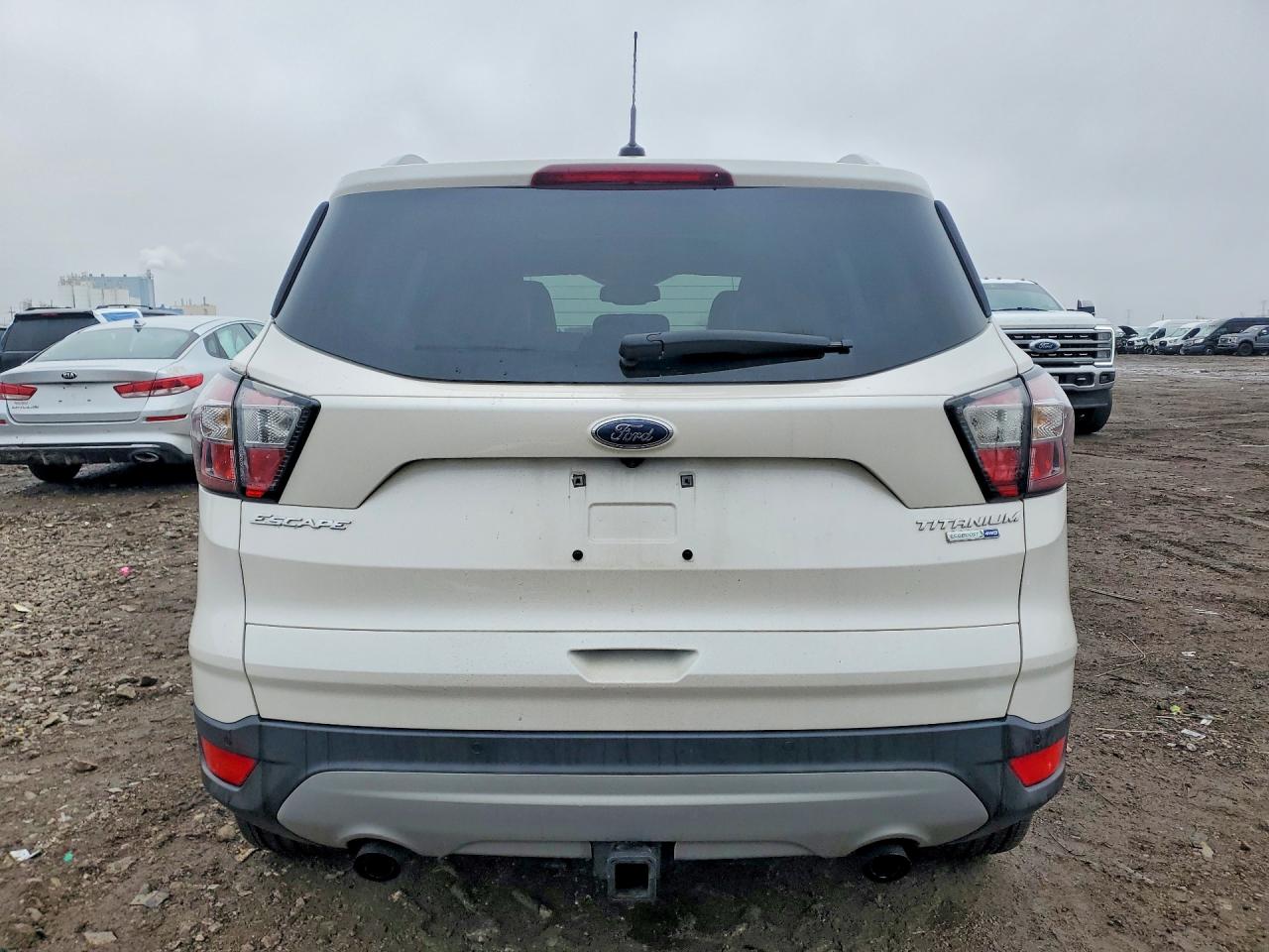 2017 FORD ESCAPE TITANIUM photo 11