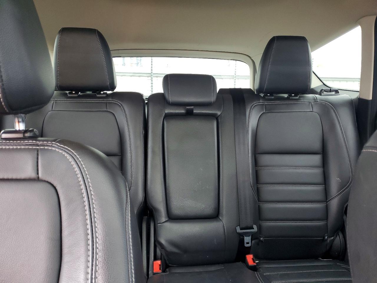 2017 FORD ESCAPE TITANIUM photo 19