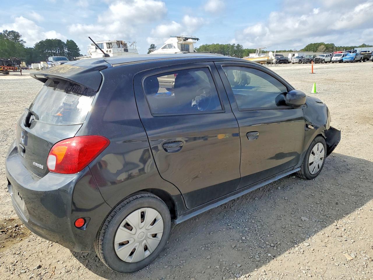 2015 MITSUBISHI MIRAGE DE photo 3
