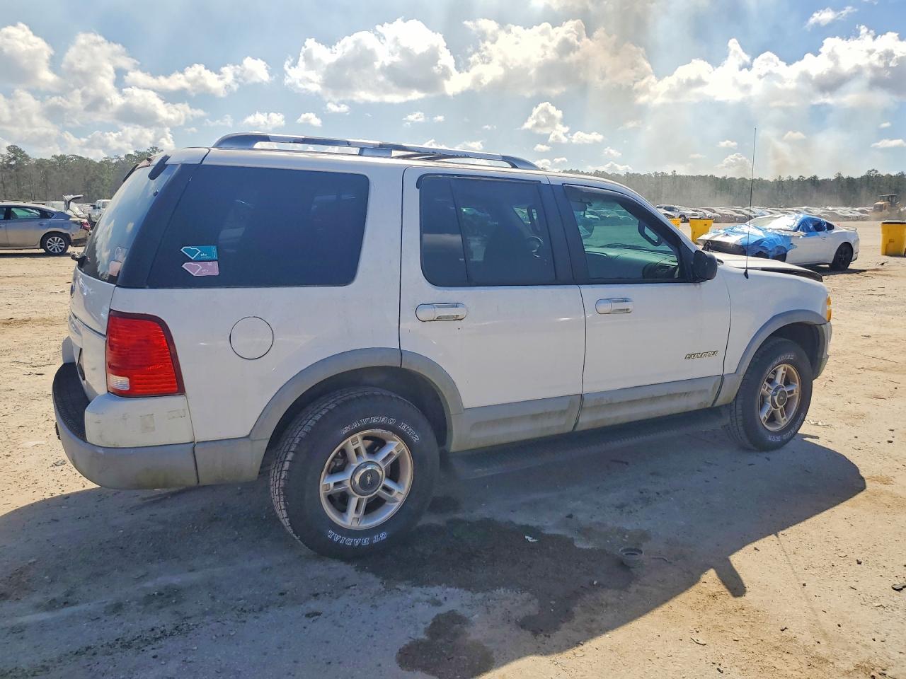 2002 FORD EXPLORER XLT photo 3