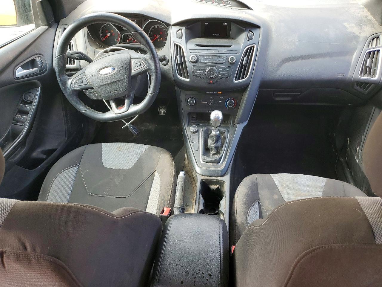 2015 FORD FOCUS ST photo 8