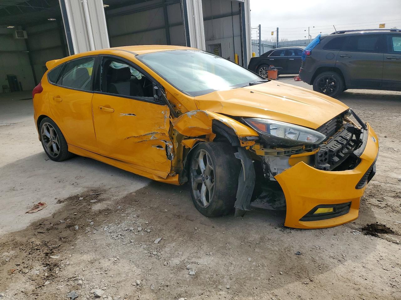 2015 FORD FOCUS ST photo 4