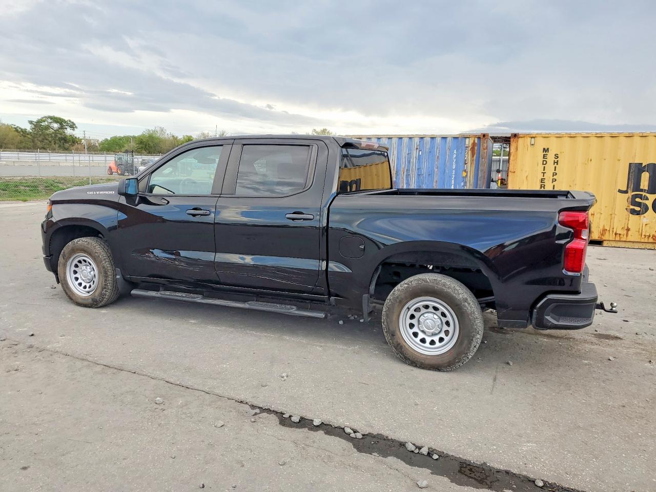 2023 CHEVROLET SILVERADO C1500 photo 3