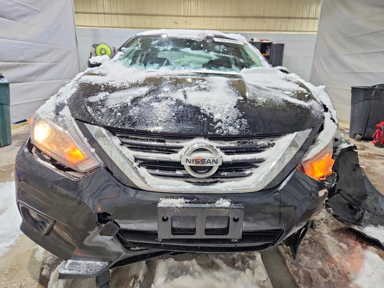 2018 NISSAN ALTIMA 2.5 SR photo 13