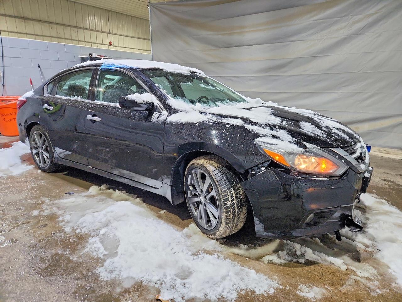 2018 NISSAN ALTIMA 2.5 SR photo 10