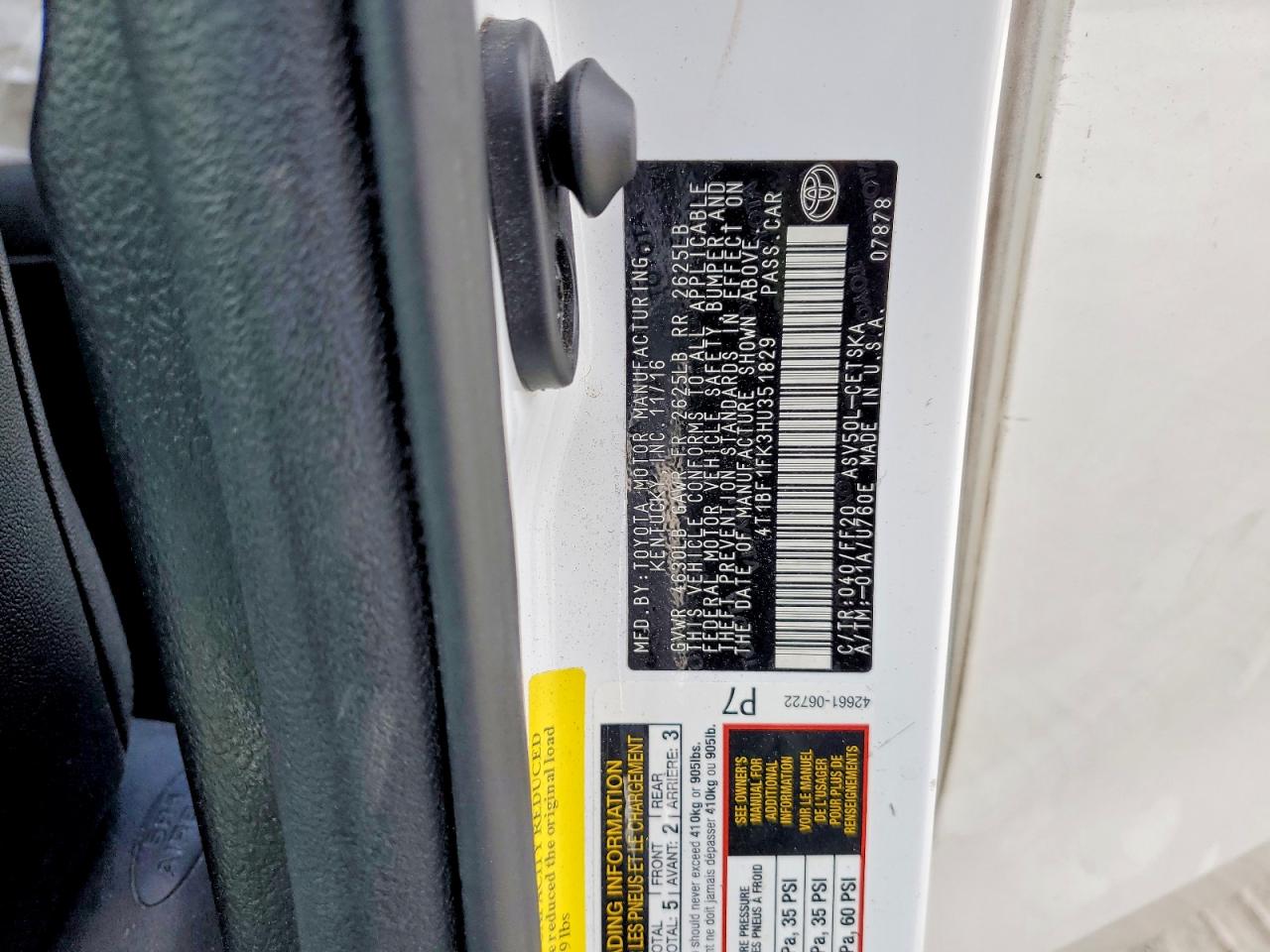 2017 TOYOTA CAMRY SE photo 37