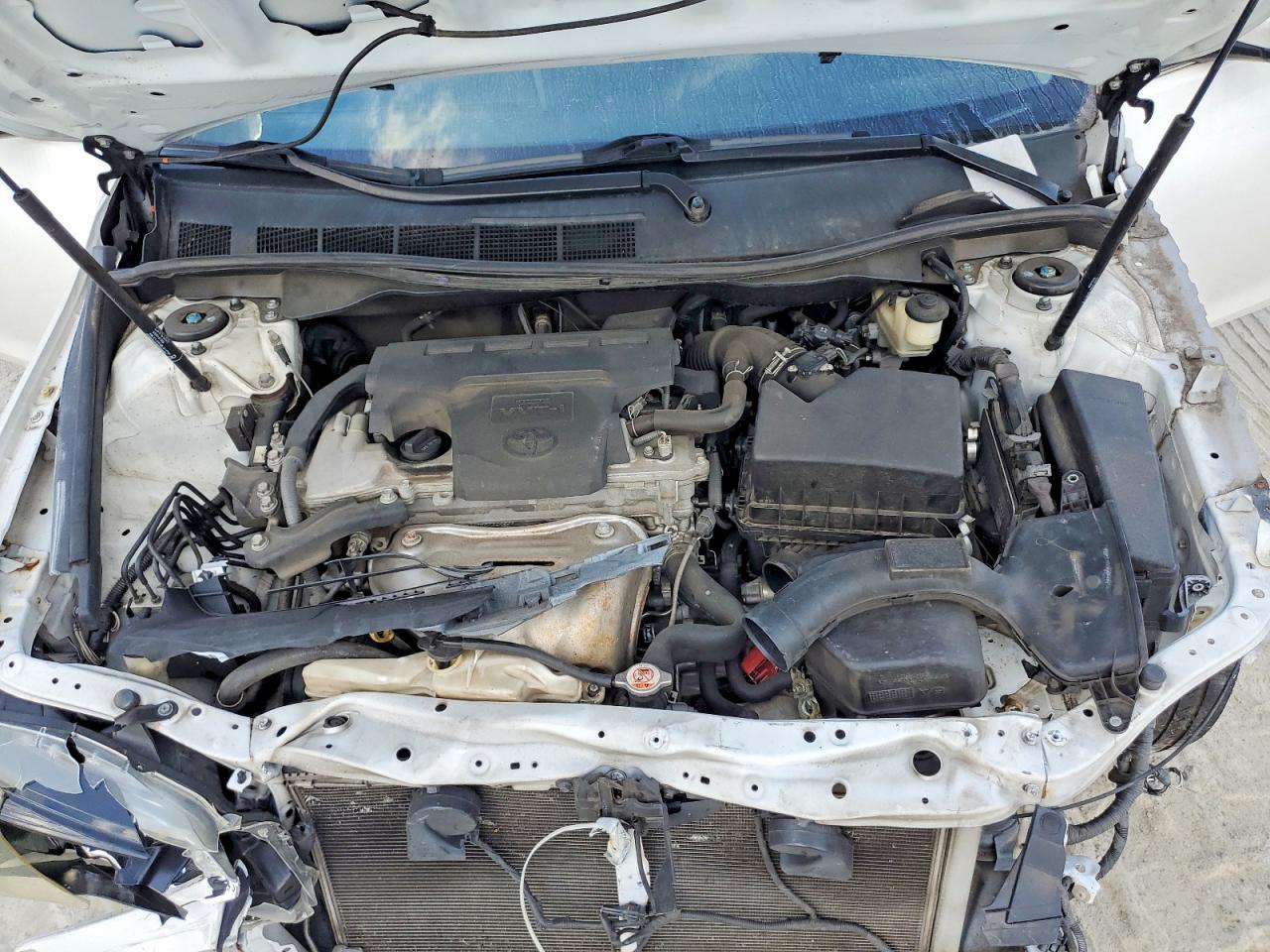 2017 TOYOTA CAMRY SE photo 31
