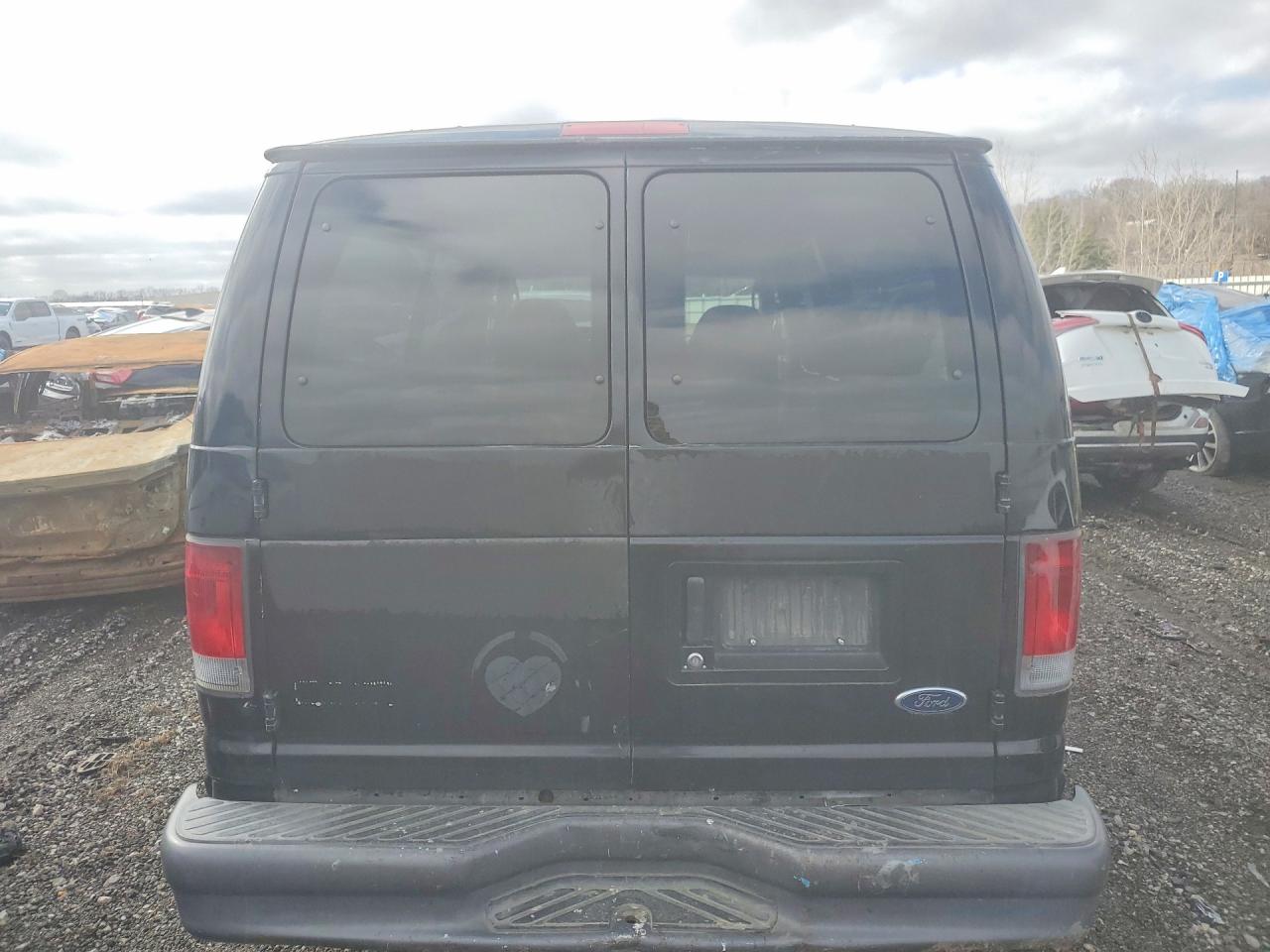 2007 FORD ECONOLINE E350 SUPER DUTY WAGON photo 6