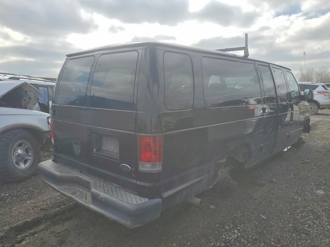 2007 FORD ECONOLINE E350 SUPER DUTY WAGON photo 3