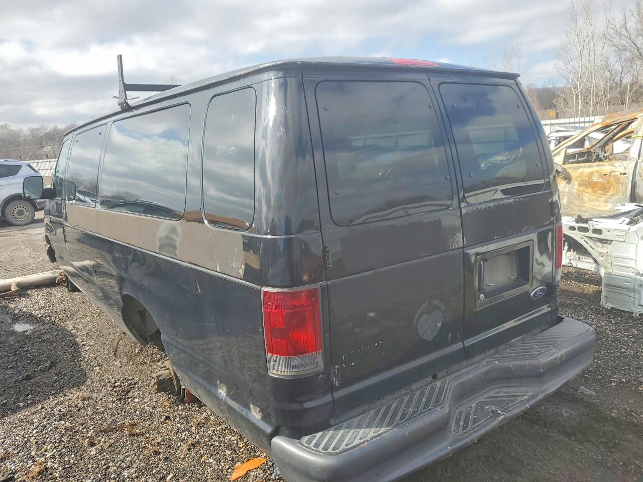 2007 FORD ECONOLINE E350 SUPER DUTY WAGON photo 2