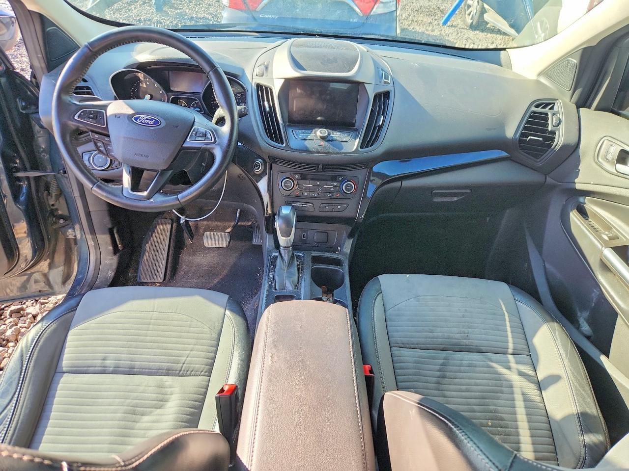 2019 FORD ESCAPE SE photo 15