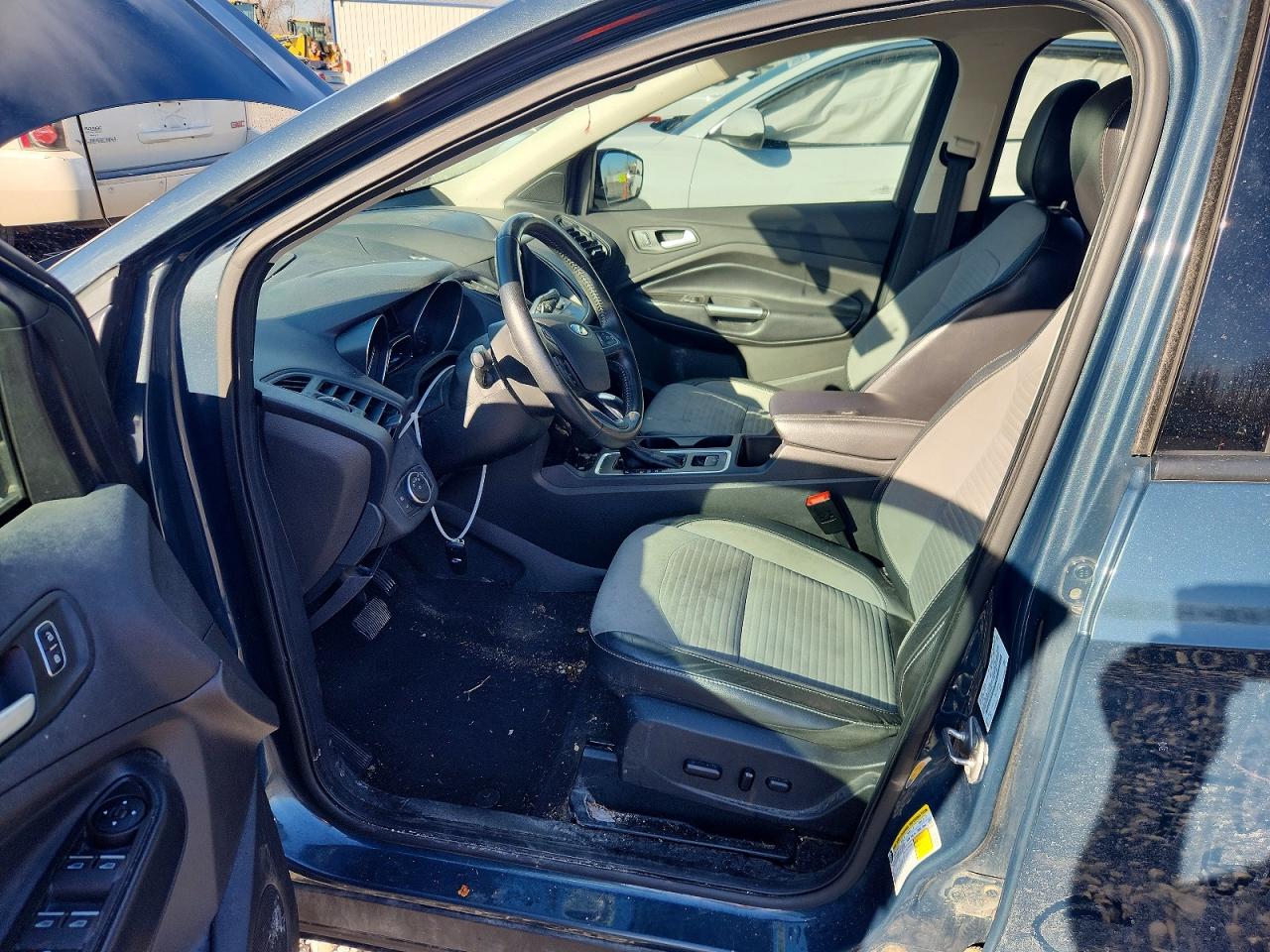 2019 FORD ESCAPE SE photo 13