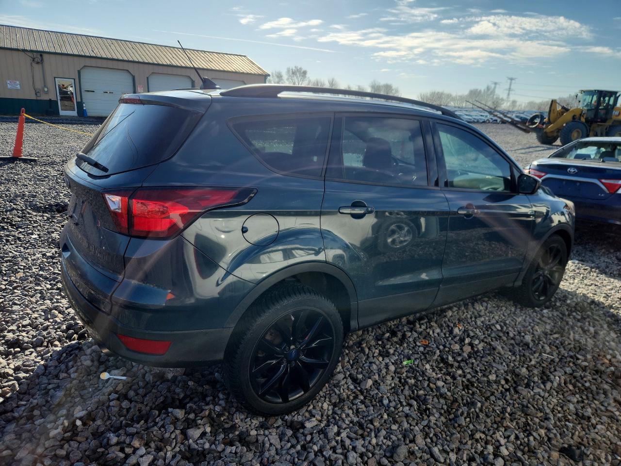 2019 FORD ESCAPE SE photo 5