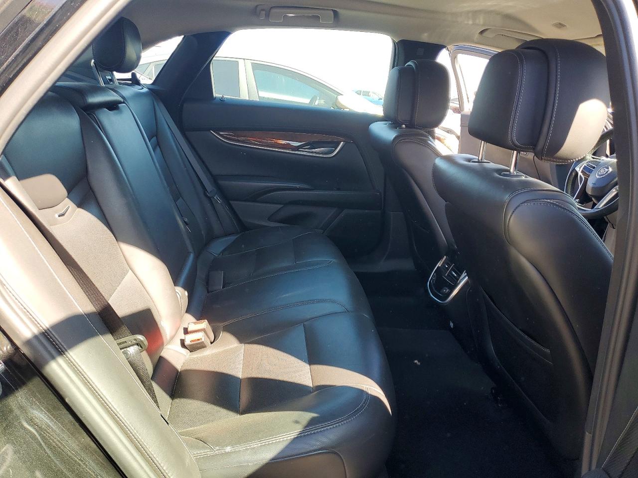 2014 CADILLAC XTS LUXURY COLLECTION photo 28