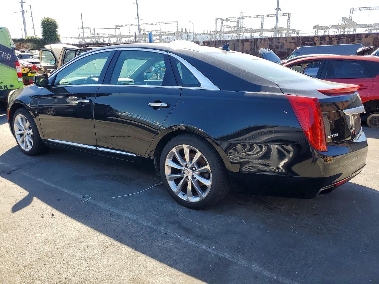 2014 CADILLAC XTS LUXURY COLLECTION photo 4