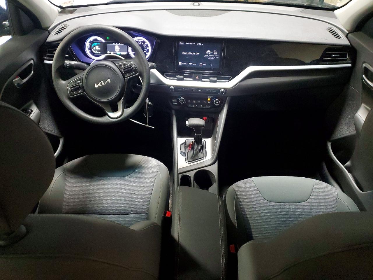 2022 KIA NIRO LX FWD photo 8
