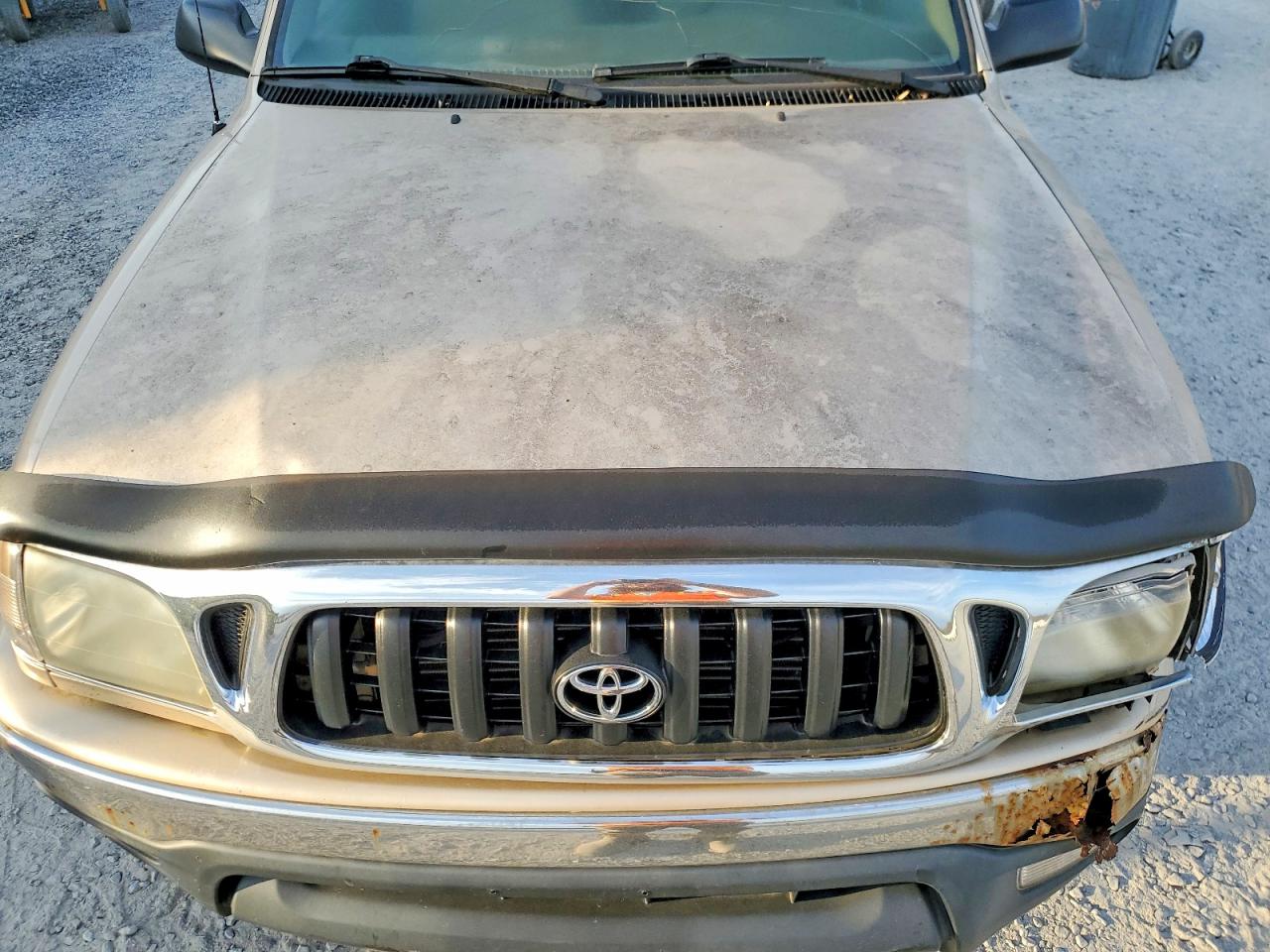 2003 TOYOTA TACOMA photo 11