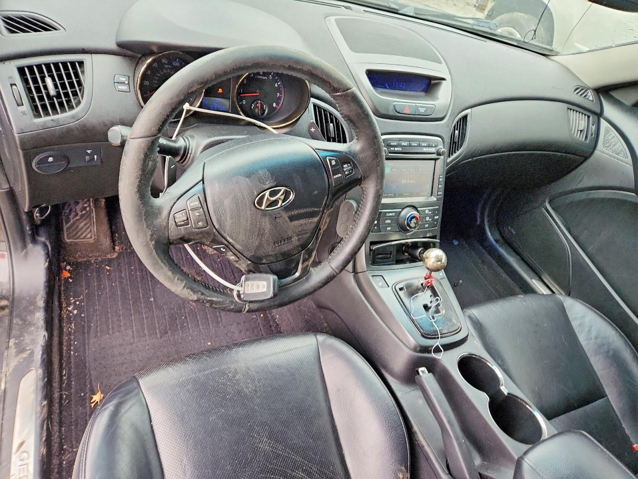 2012 HYUNDAI GENESIS COUPE 3.8 TRACK photo 8