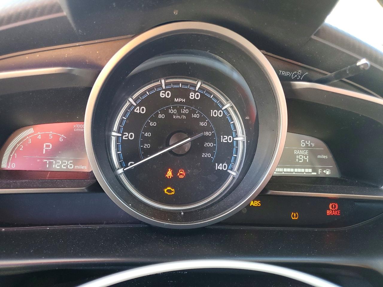 2019 TOYOTA YARIS LE photo 9