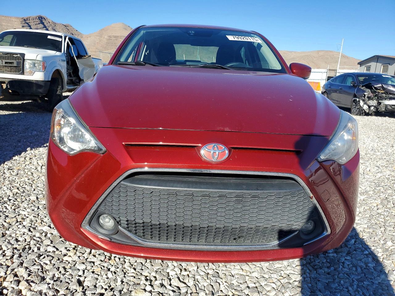 2019 TOYOTA YARIS LE photo 5
