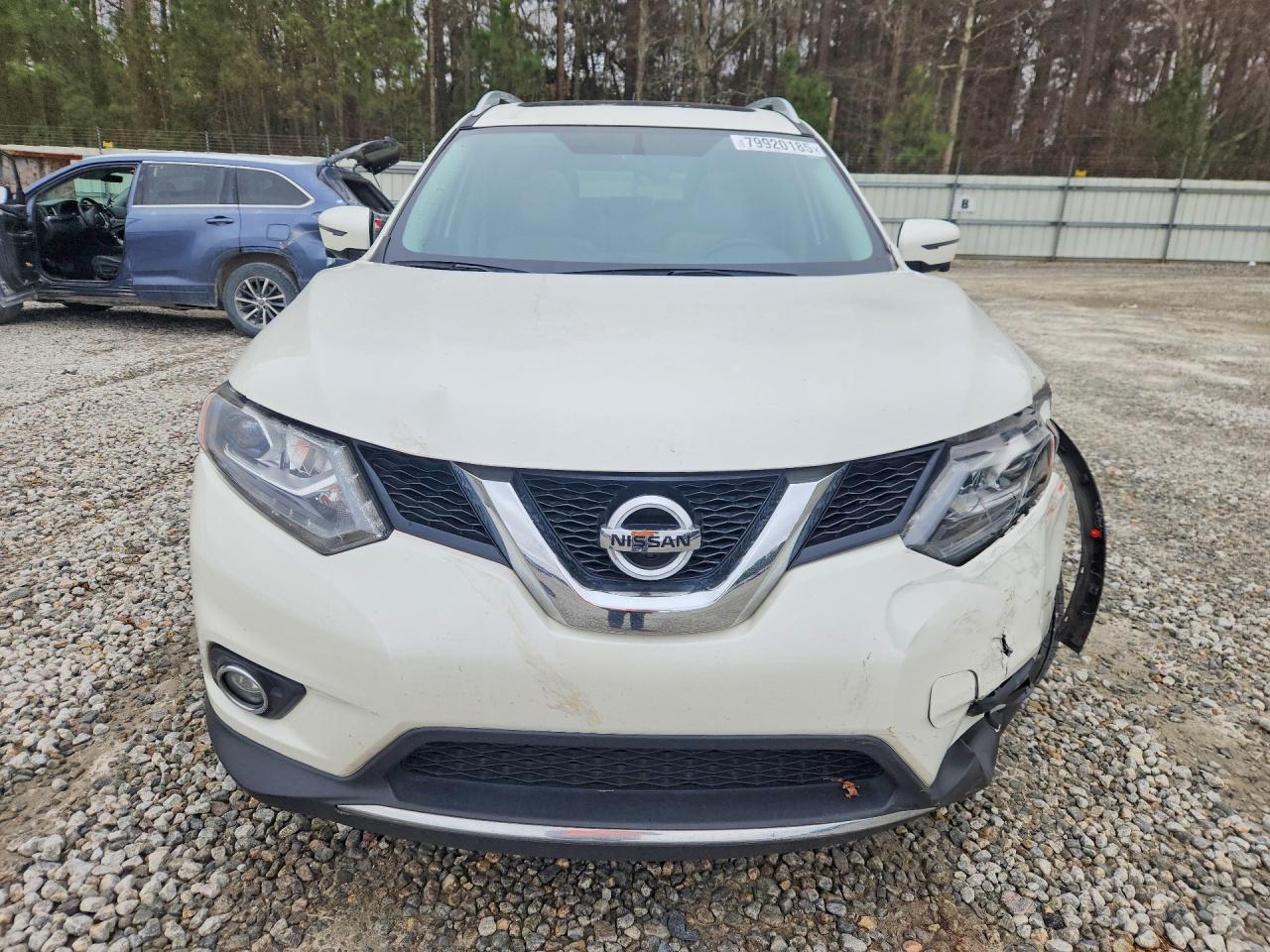 2016 NISSAN ROGUE SL photo 9