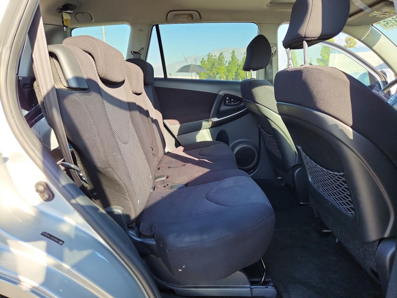 2007 TOYOTA RAV4 SPORT photo 31