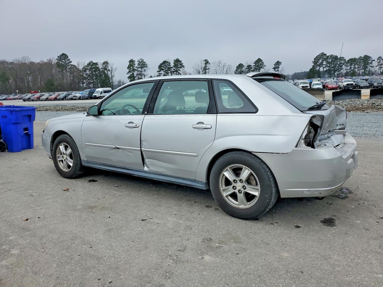 2005 CHEVROLET MALIBU MAXX LS photo 2