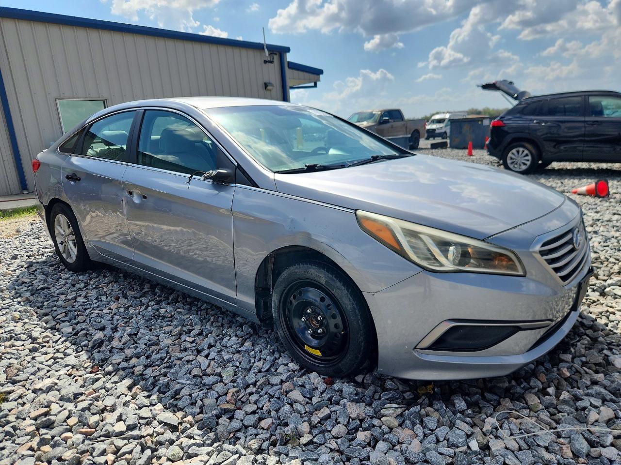 2016 HYUNDAI SONATA SE photo 7