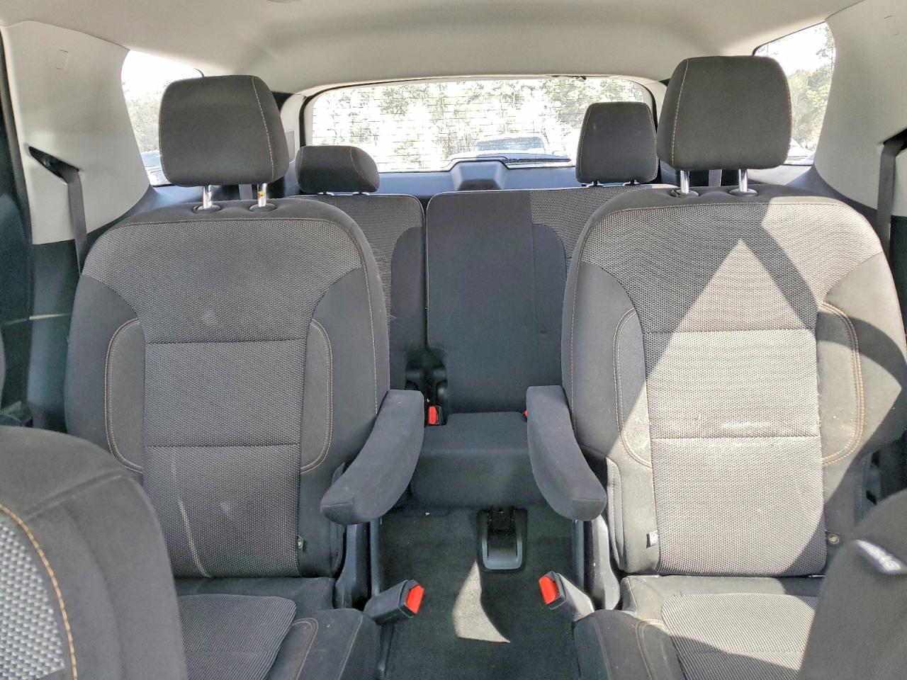 2019 CHEVROLET TRAVERSE LT photo 10