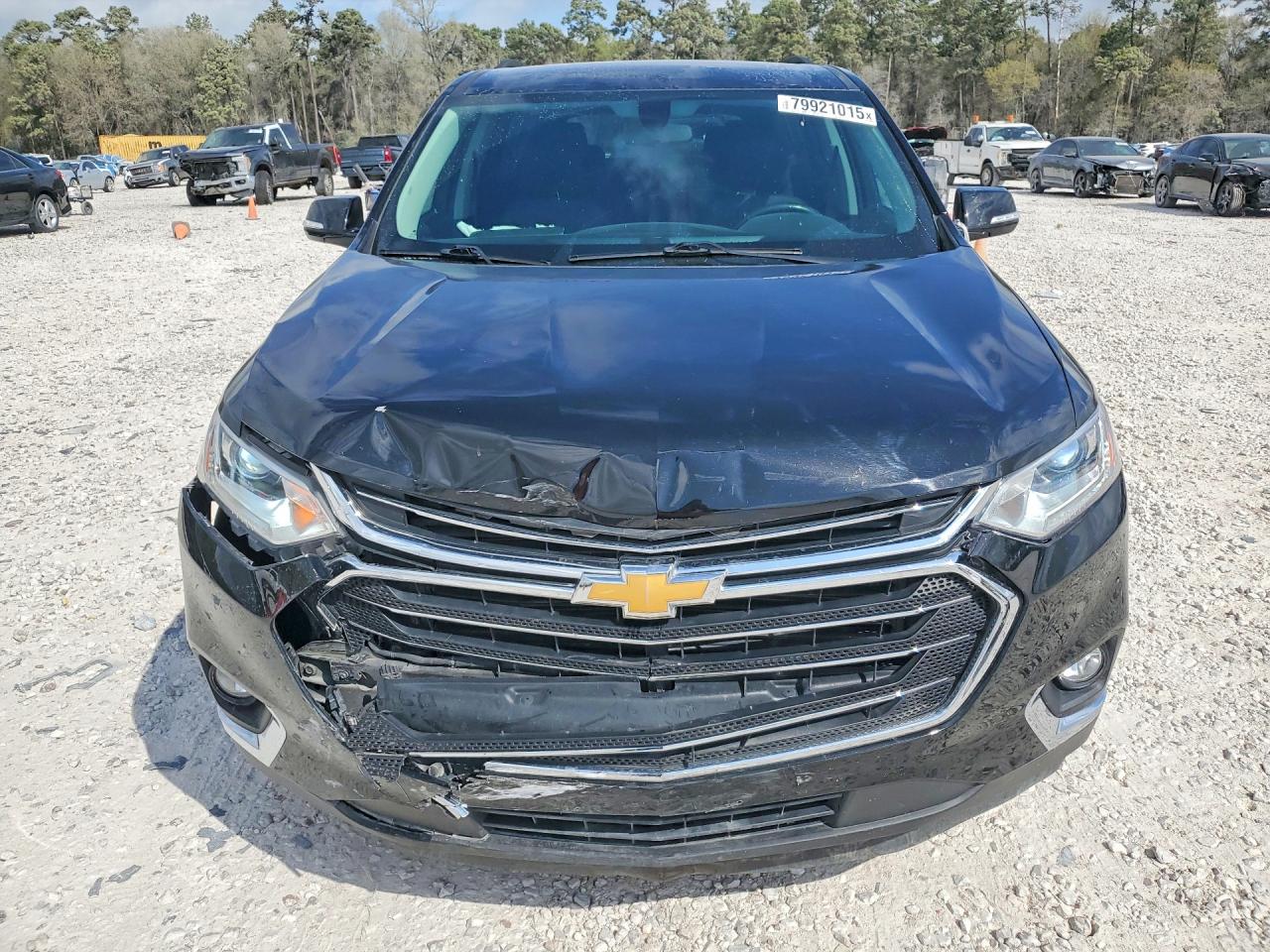 2019 CHEVROLET TRAVERSE LT photo 5