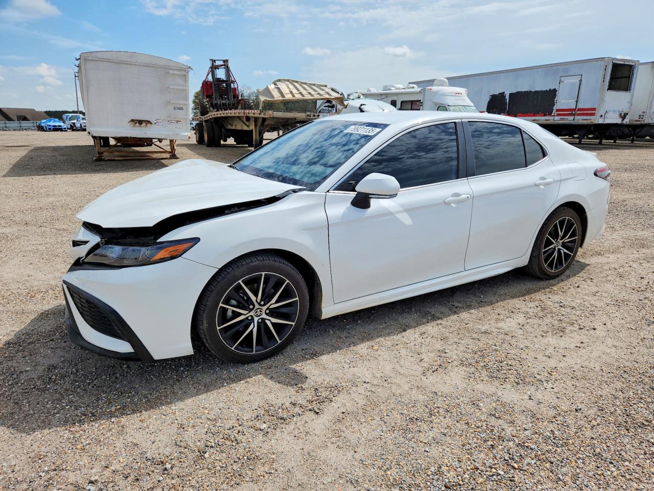 2023 TOYOTA CAMRY