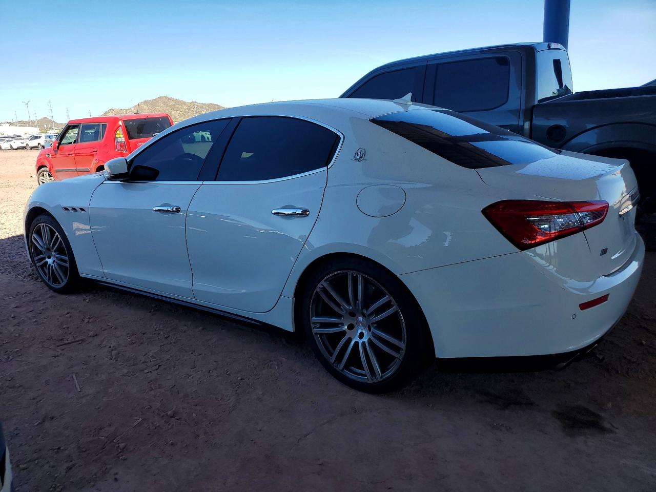 2015 MASERATI GHIBLI S photo 4