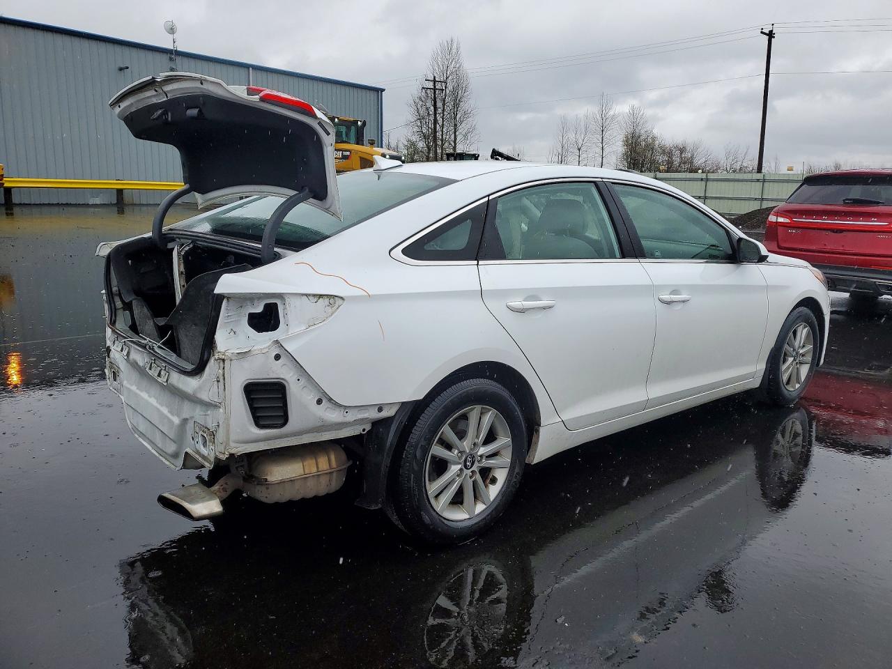 2015 HYUNDAI SONATA SE photo 3