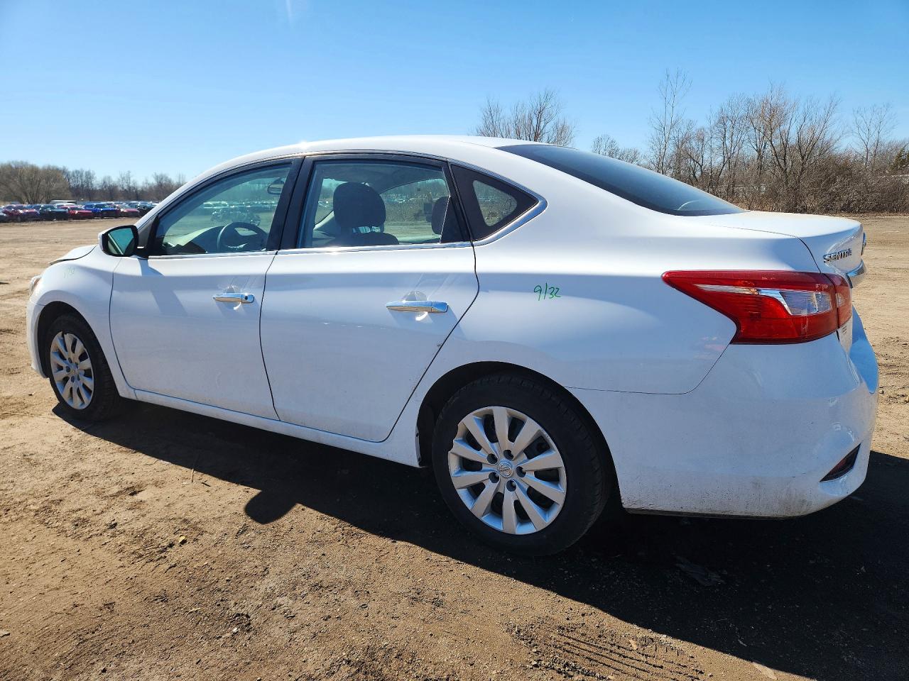 2019 NISSAN SENTRA S photo 2