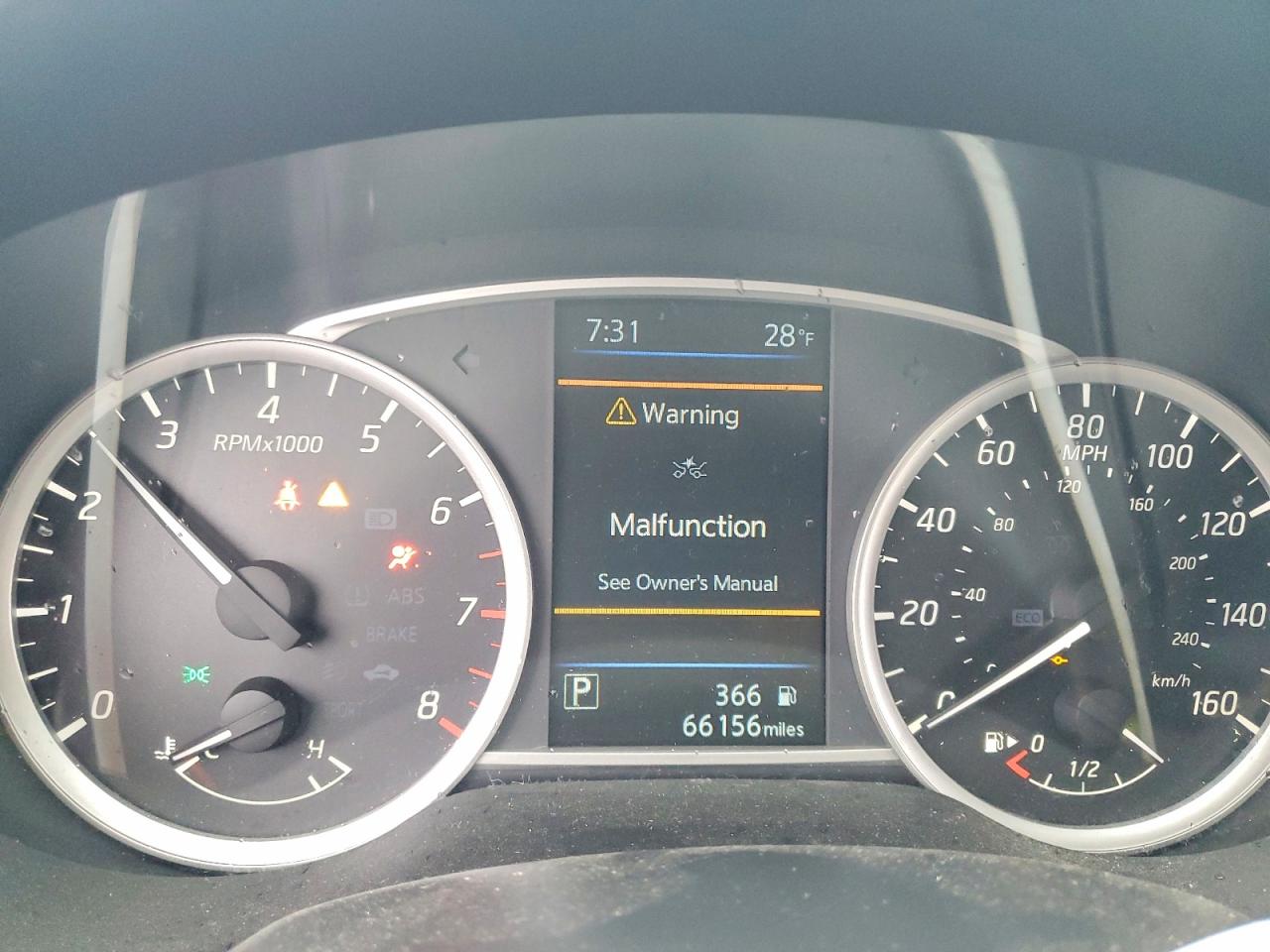 2019 NISSAN SENTRA S photo 9