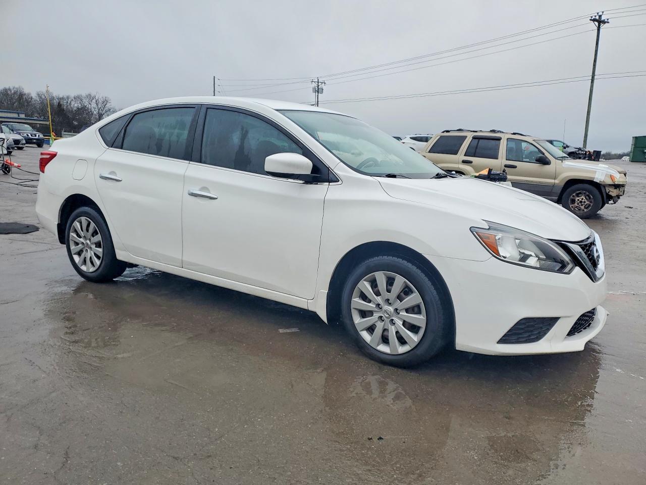 2019 NISSAN SENTRA S photo 4