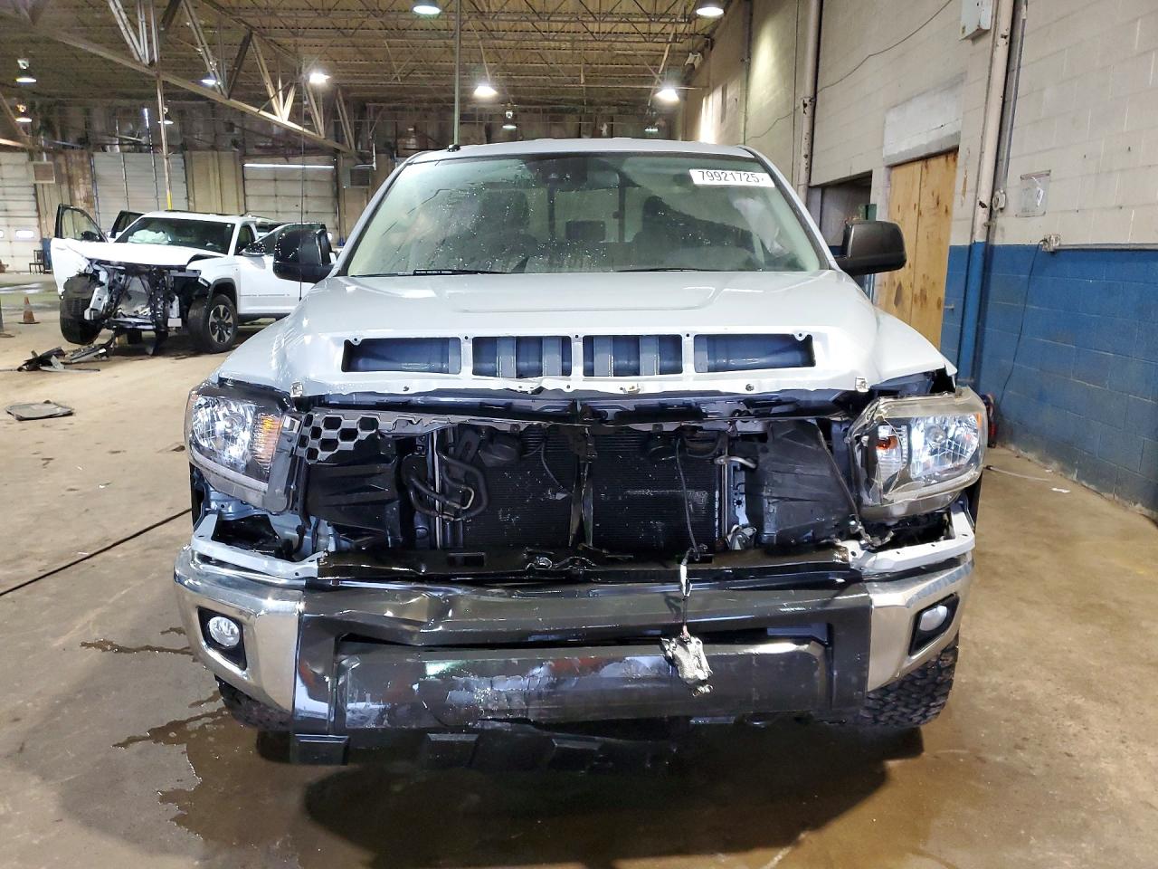 2018 TOYOTA TUNDRA SR5 photo 9