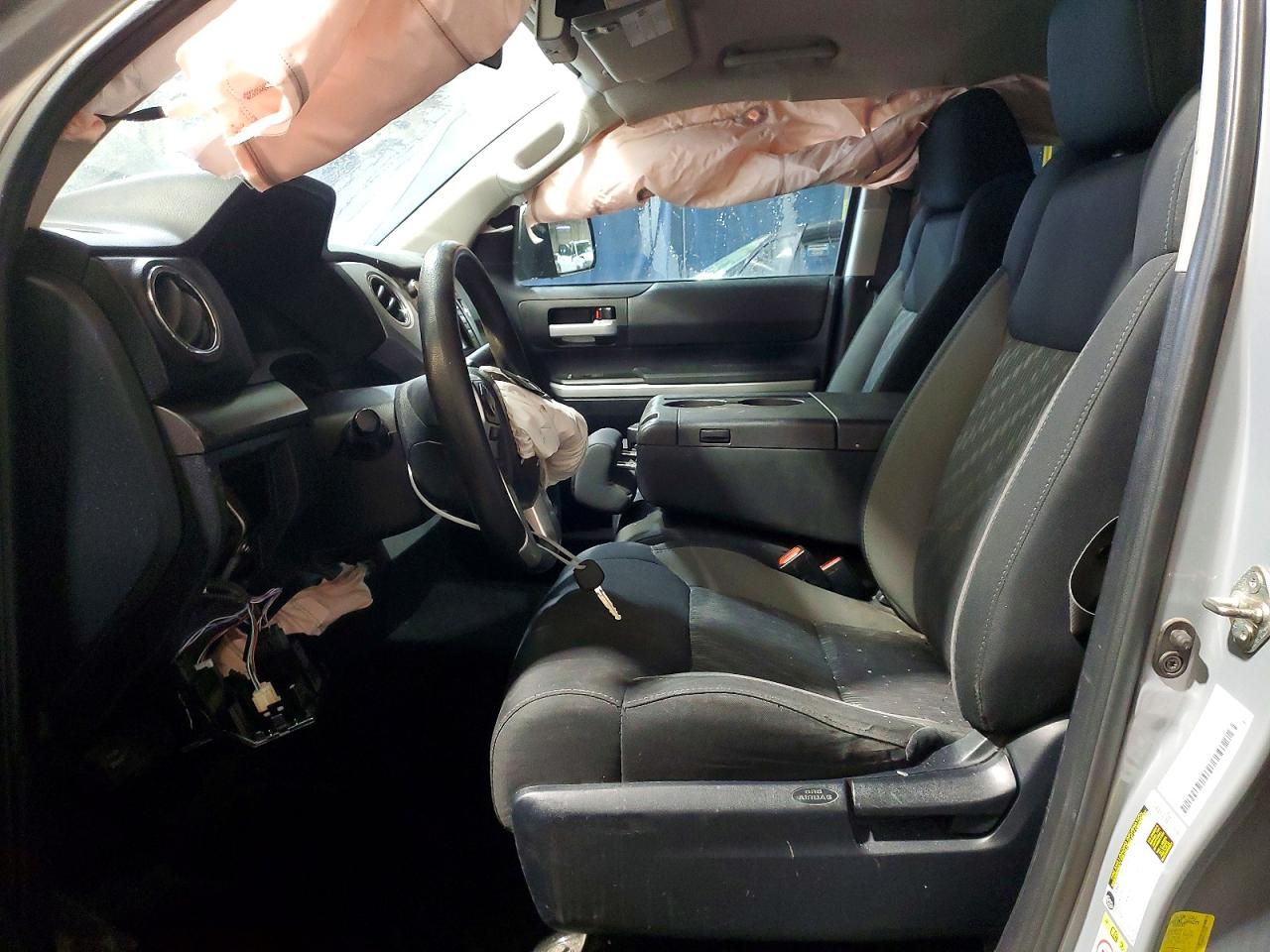 2018 TOYOTA TUNDRA SR5 photo 13