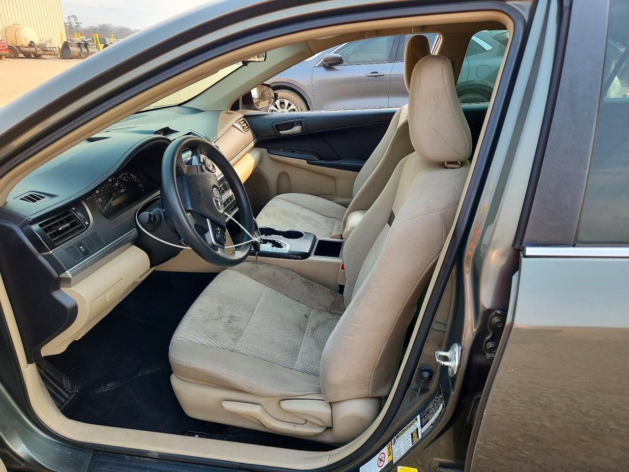 2013 TOYOTA CAMRY BASE photo 7