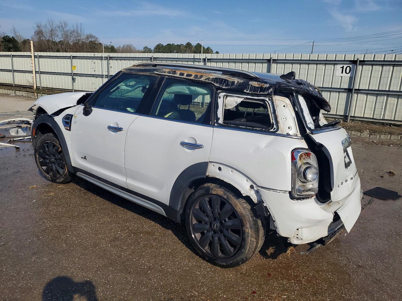 2019 MINI COOPER COUNTRYMAN ALL4 photo 2