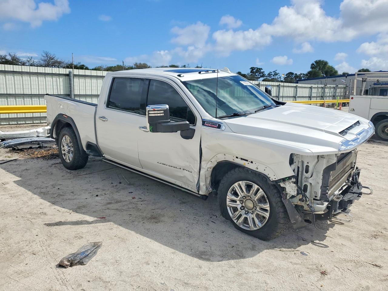 2021 GMC SIERRA K3500 DENALI photo 7