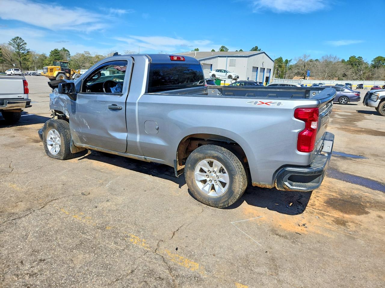 2025 CHEVROLET SILVERADO K1500 photo 3