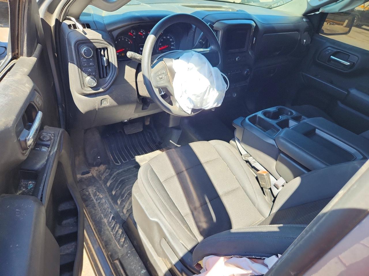 2025 CHEVROLET SILVERADO K1500 photo 15