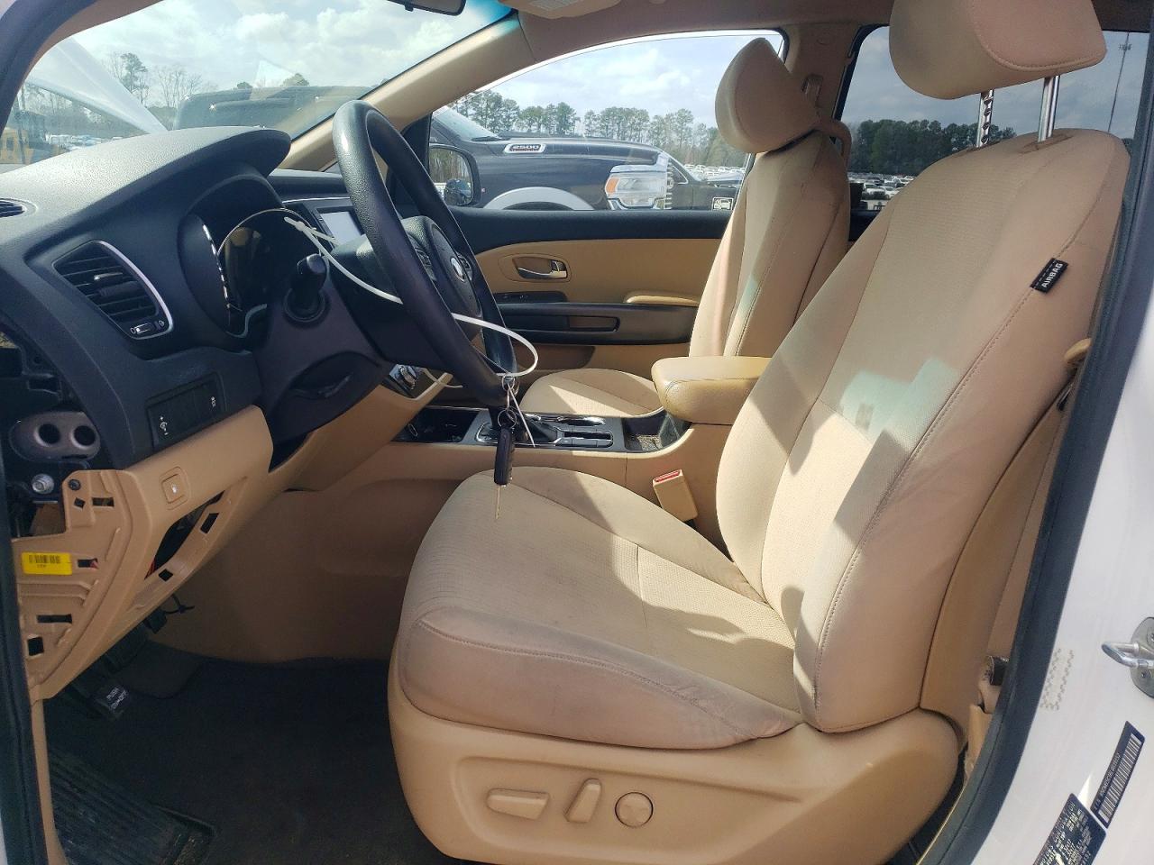 2020 KIA SEDONA LX photo 13